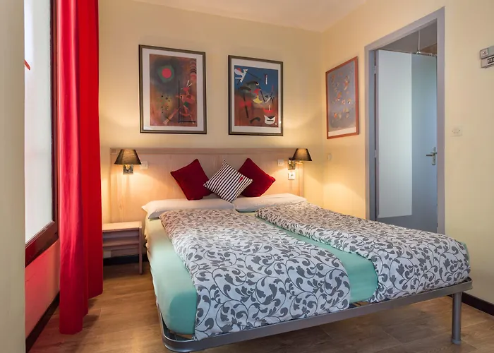 Хостел Saint Exupery Ницца