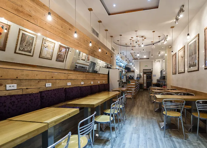 Saint Exupery * Ницца