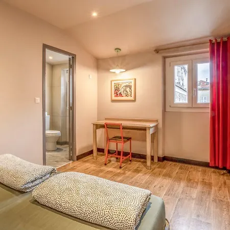 Saint Exupery Hostel *