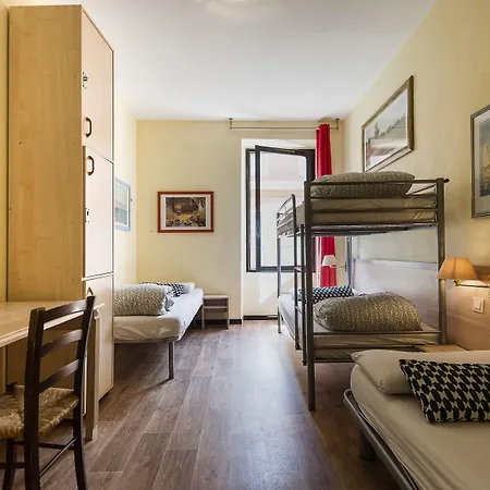 Hostel Saint Exupery