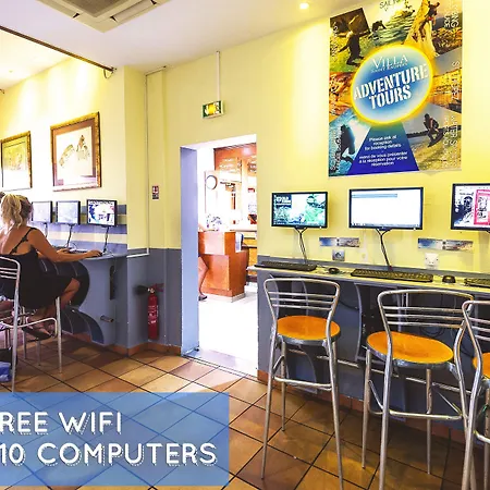 Saint Exupery Hostel *