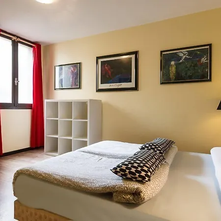 Hostal Saint Exupery Niza