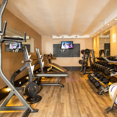 Hostel Saint Exupery Nice