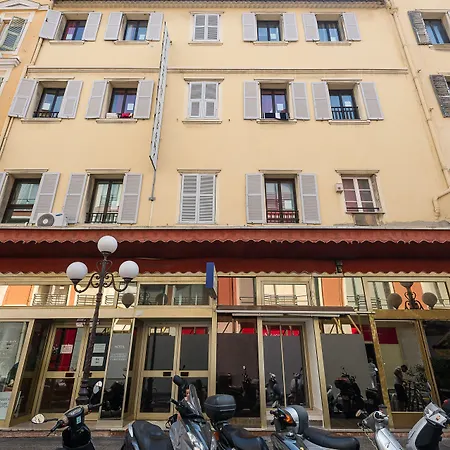 Hostel Saint Exupery *