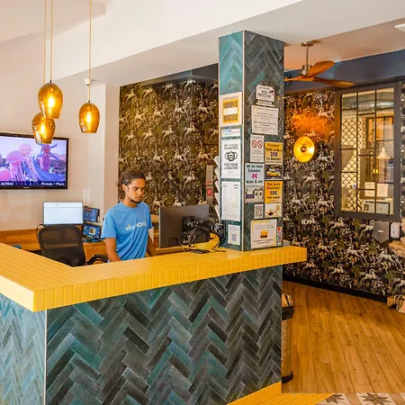 Hostel Saint Exupery