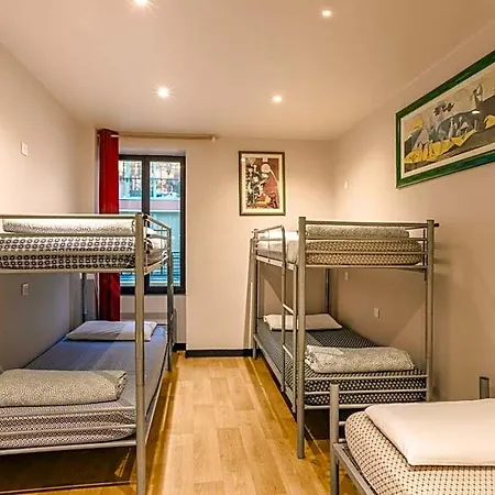 Saint Exupery Albergue Nice