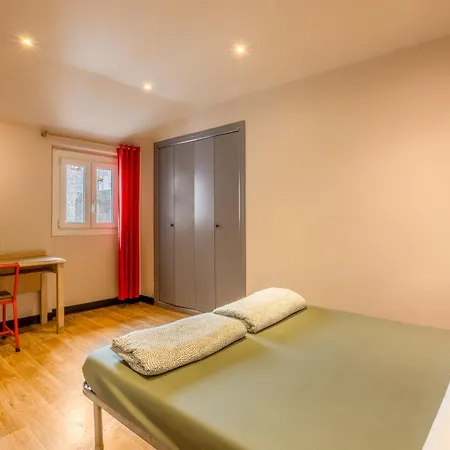 Saint Exupery Hostel Nicea