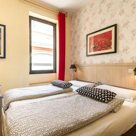 Auberge de jeunesse Saint Exupery Nice