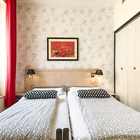 Hostel Saint Exupery Νίκαια