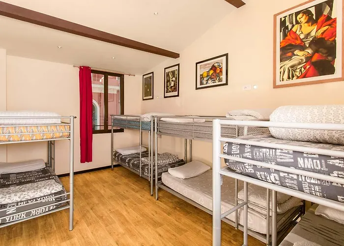 Saint Exupery Hostel *
