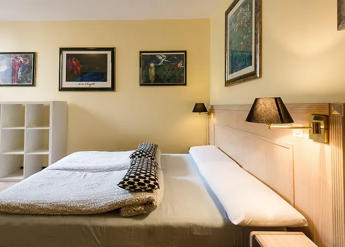 Saint Exupery Hostel *