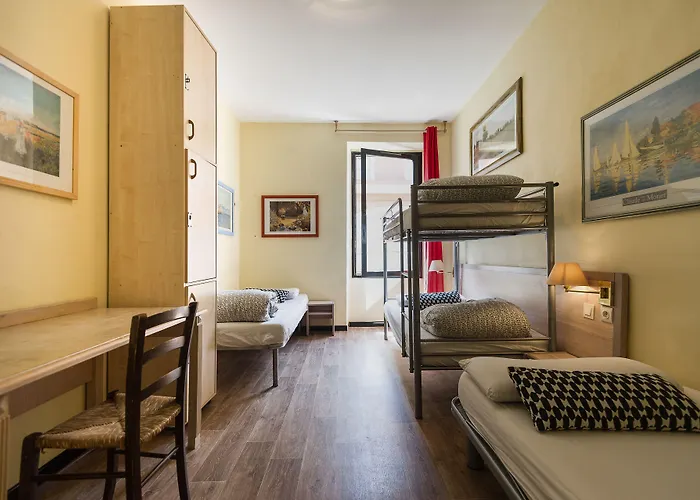 Hostel Saint Exupery