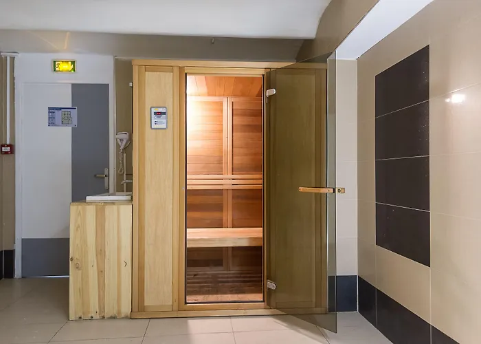 圣艾修伯里海滩别墅旅馆 旅馆 尼斯